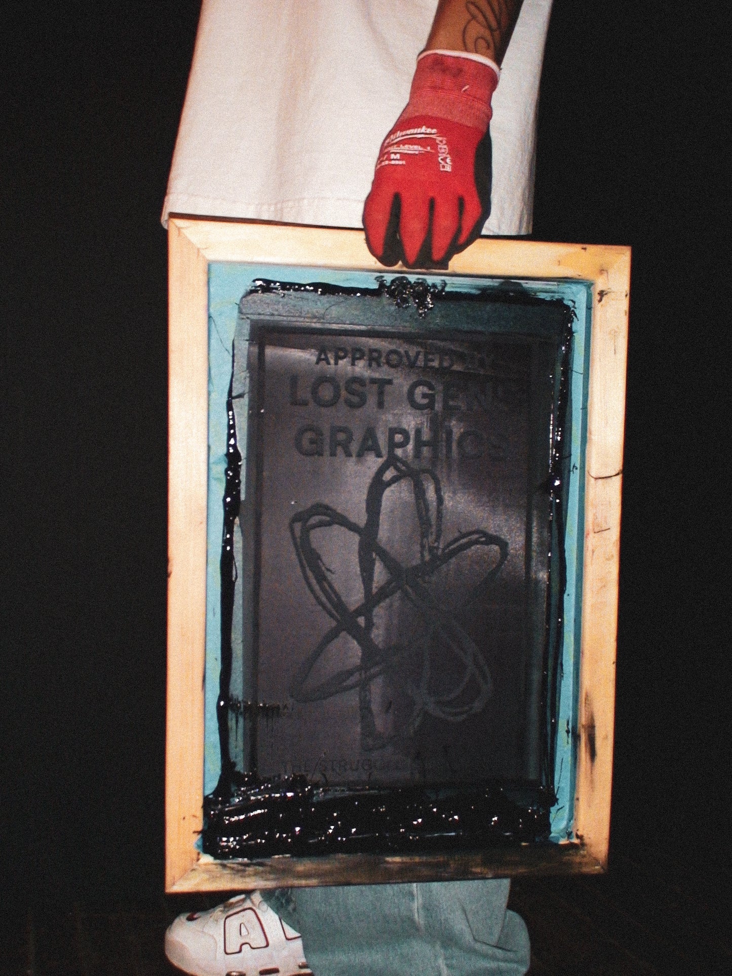 THE STRUGGLE IS THE ART (T-shirt)